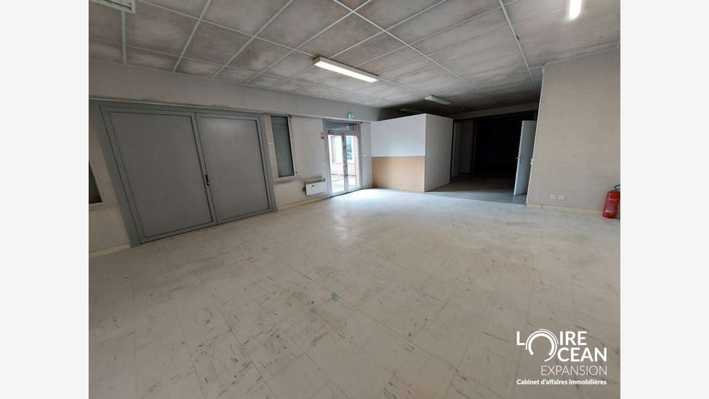 A vendre locaux professionnels 394m² à Nantes