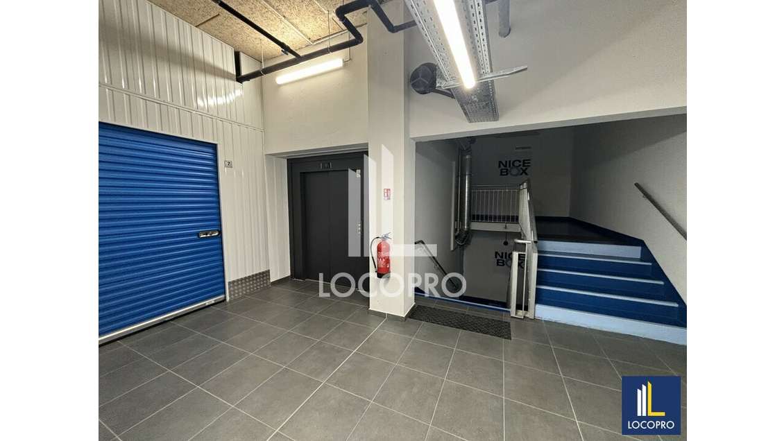 Box de stockage à vendre au centre de Nice