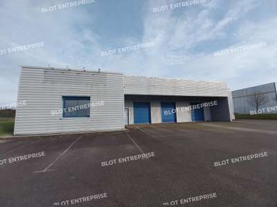 Vente Locaux d'activités - Entrepôts à Noyal-Pontivy