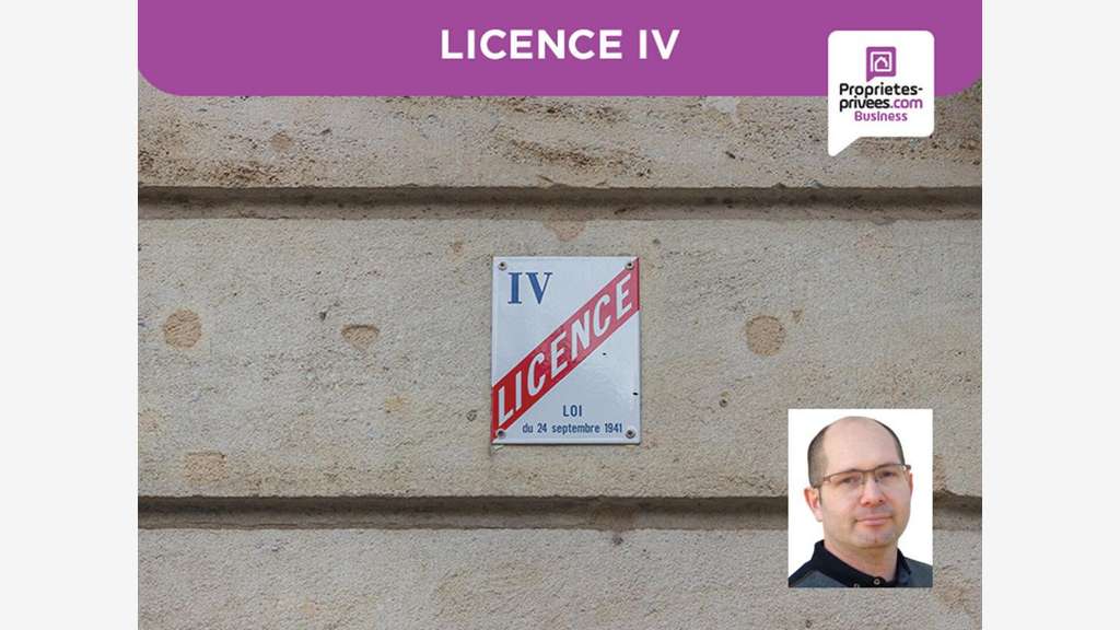 AV murs commerciaux bar 300m² à Noyant-Villages