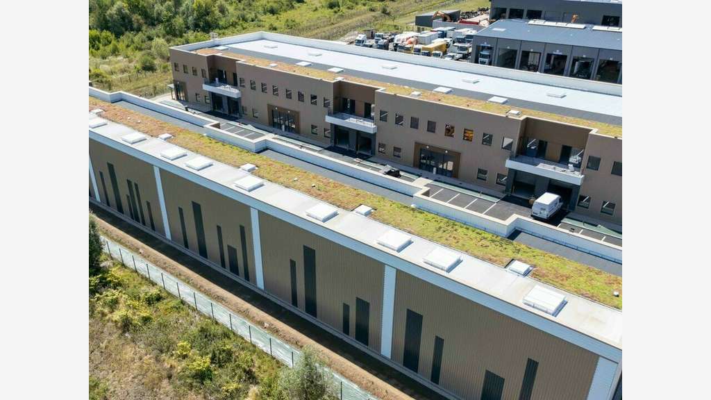 Cède cellules d'activités bureaux 190m² à Oissel