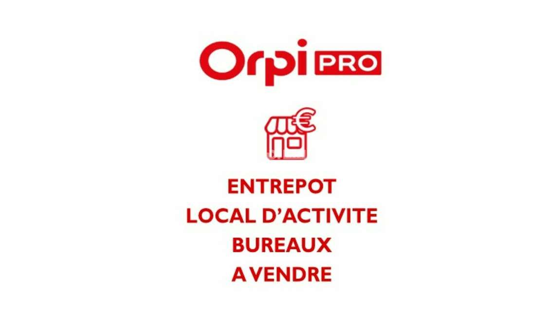 Complexe d'activités de 4300m² à vendre à Moumour