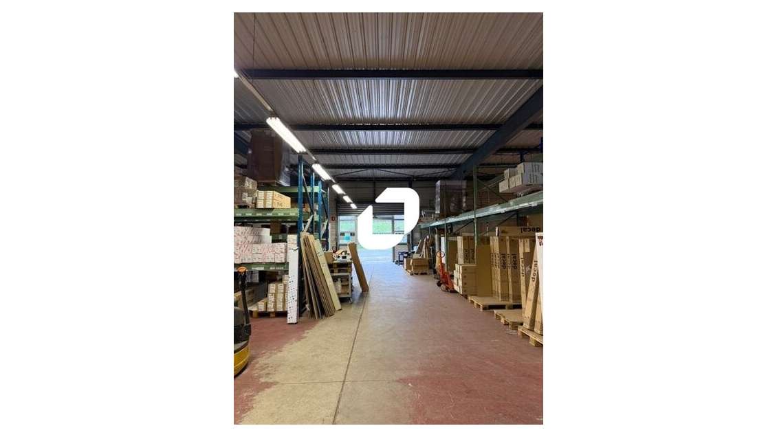 Vente Local d'activité 1184m² Orgeval