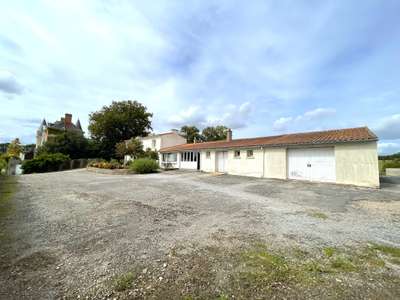 Vente immeuble 550m² à Oudon vue sur la Loire