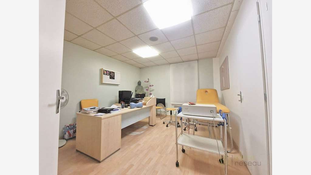 AV appartement pour prof libérale 76m² dept 77