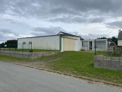 Vente local d'activité 300m² sur 950m² à Paimpol 