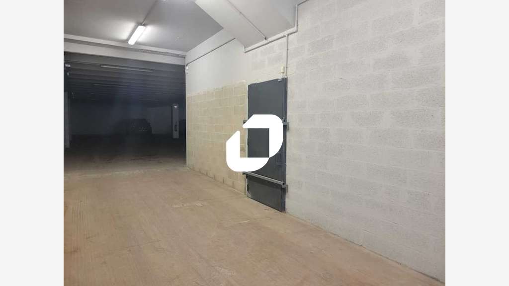 Vente Local d'activité 669m² Palaiseau