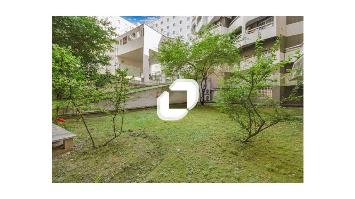 Vente Local d'activité 367m² Paris