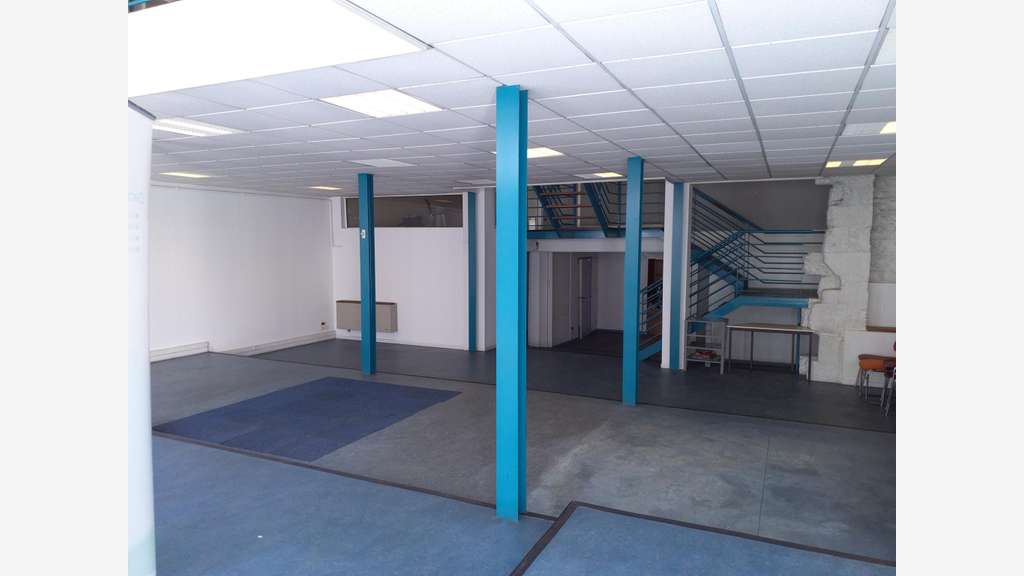 Vente local activité 500m² Périgueux centre ville