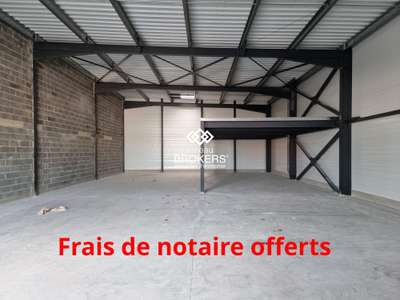Local d'activité de 300,00 m² en VEFA - A vendre -