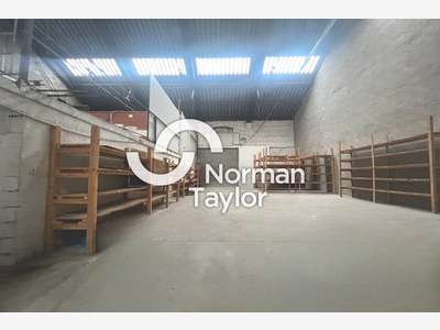 Local commercial 529m² à vendre entrée Perpignan