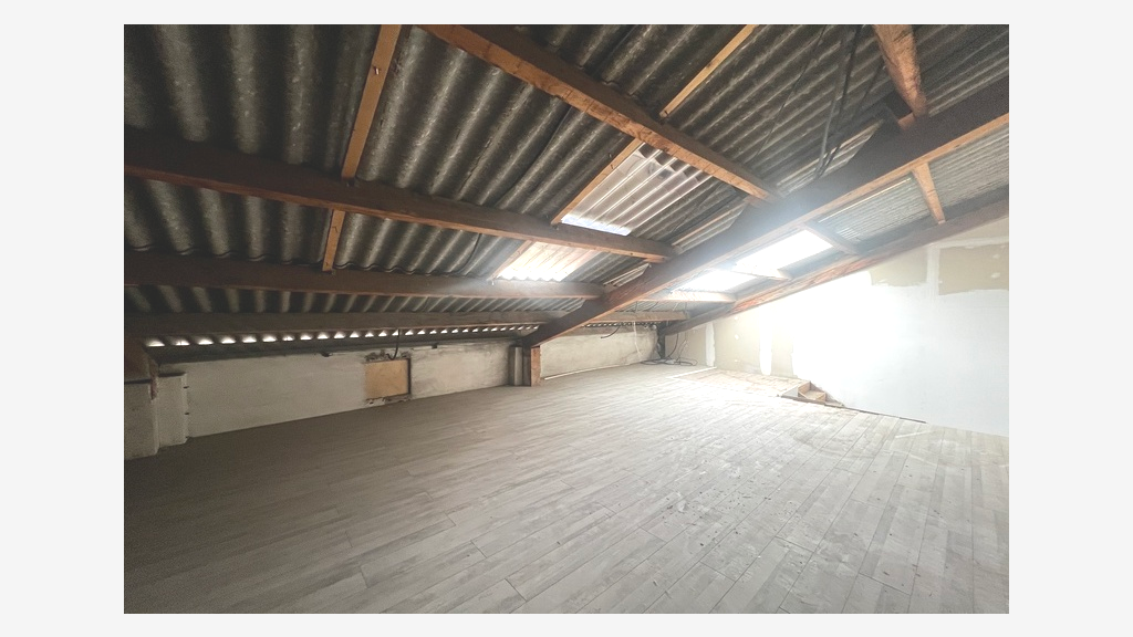Local commercial 529m² à vendre entrée Perpignan