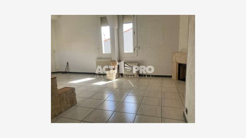 Vente locaux 590m² à Perpignan Bas-Vernet