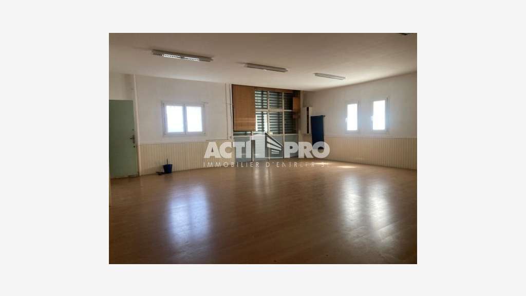Vente locaux 590m² à Perpignan Bas-Vernet