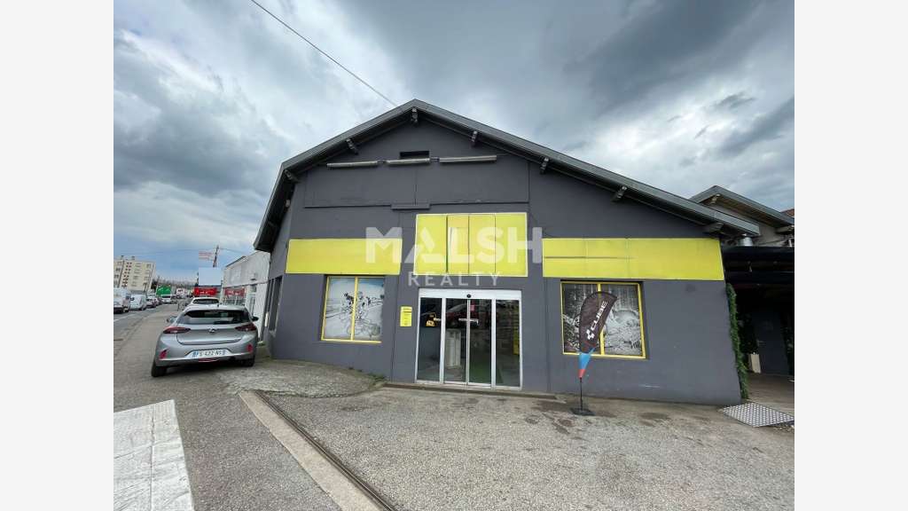 AV local d'activités 254m² à Oullins-Pierre-Benite