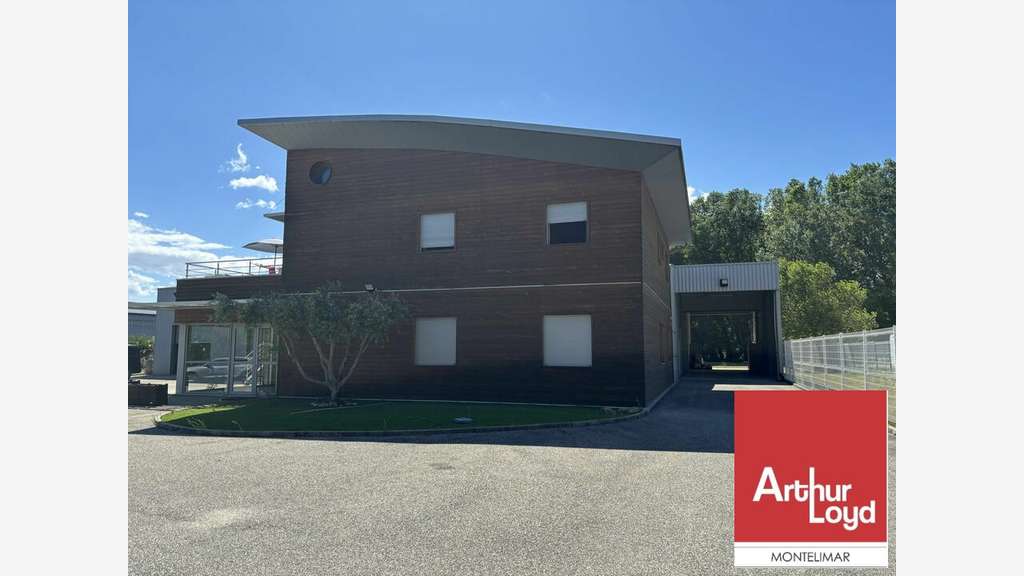 Entrepôt 979m² à vendre zone Daudel Pierrelatte