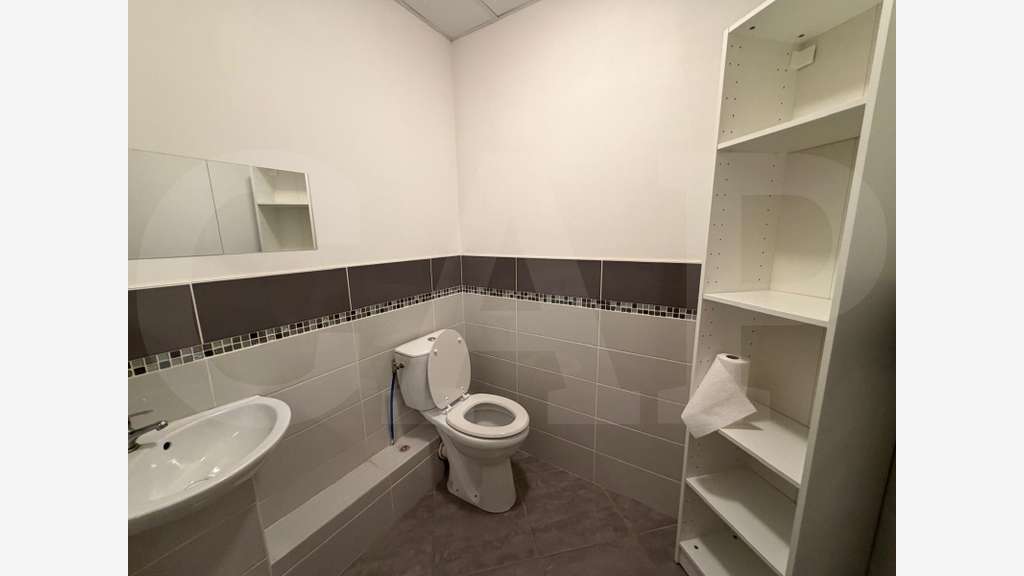 A vendre local d'activité de 324m² à Plaintel