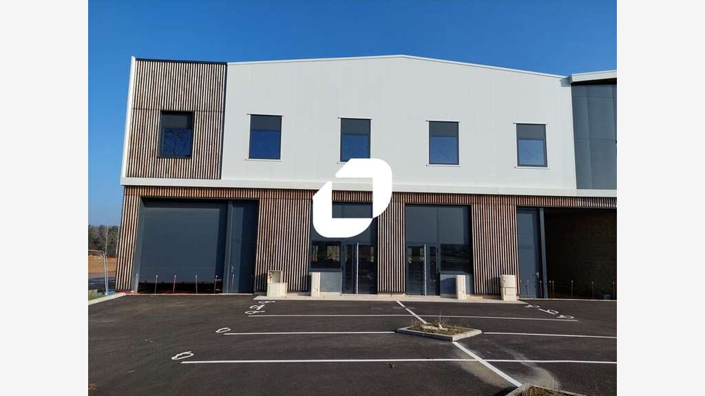 Vente Local d'activité 496m² Plaisir