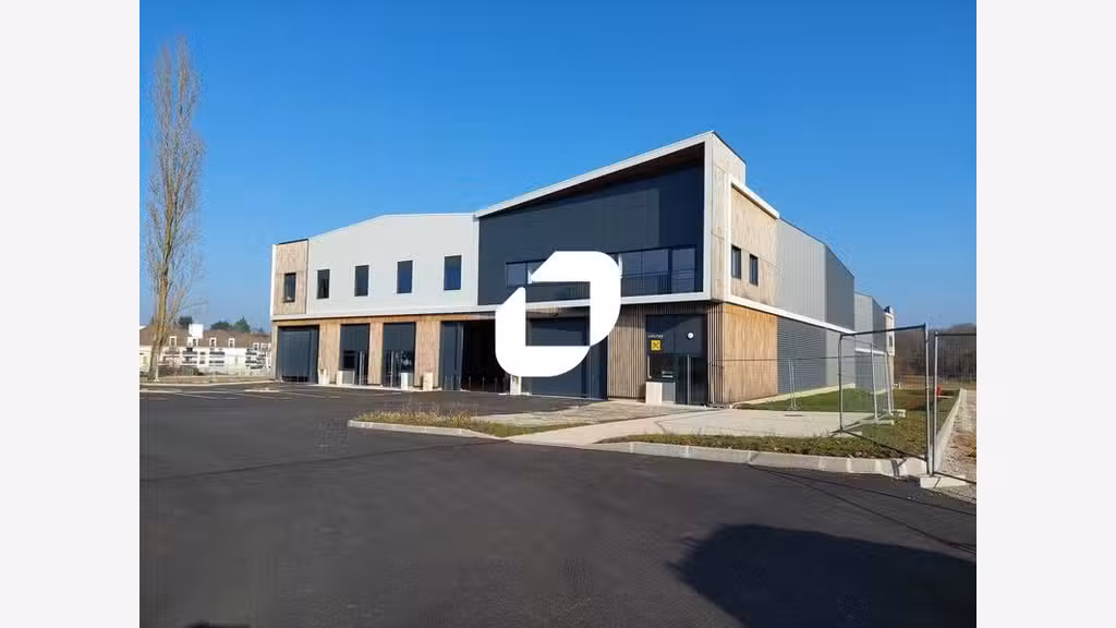 Vente Local d'activité 496m² Plaisir