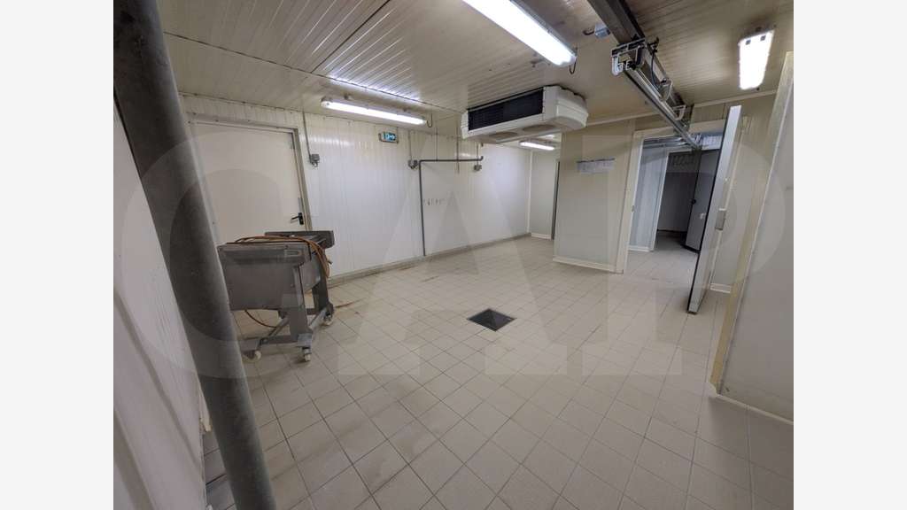 PLEMET - A VENDRE Bâtiment d'activités 360m²