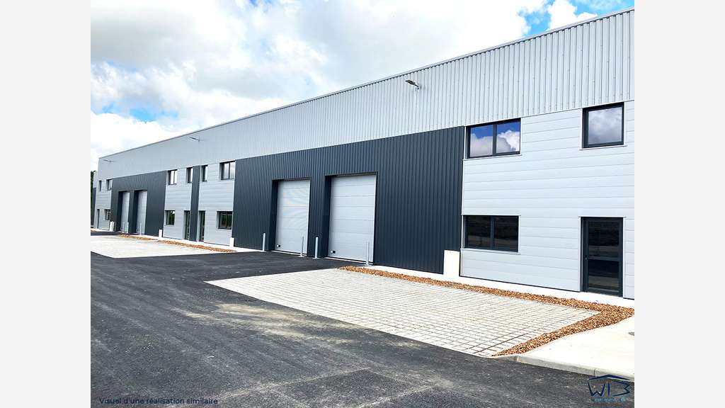 Local professionnel neuf 453 m² – ZA Ploërmel