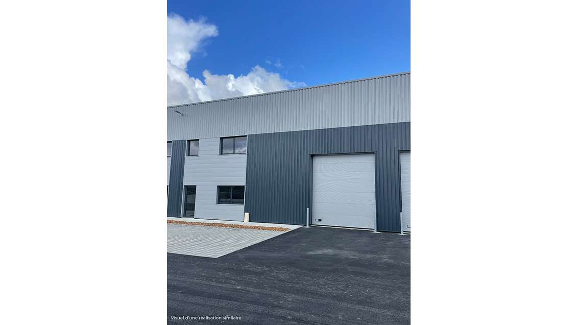 Local professionnel neuf 137 m² – ZA Ploërmel