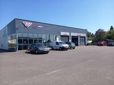 Vente Locaux d'activités - Entrepôts à Plozévet