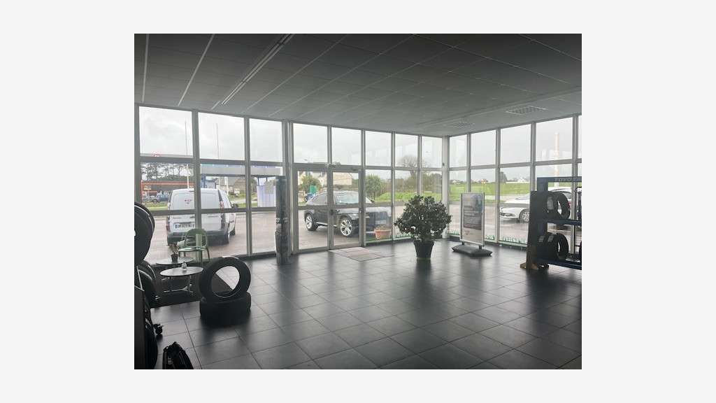 Vente bâtiment de 430m² empl n°1 à Plozévet