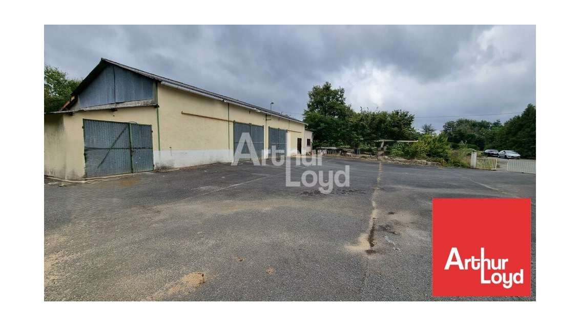 Local activité 250m² sur 8500m² à vendre à Ligugé 