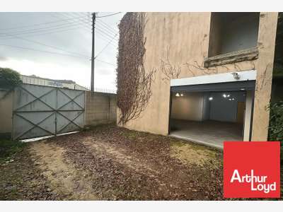 Local d'activité 175m² à vendre au Grand Poitiers