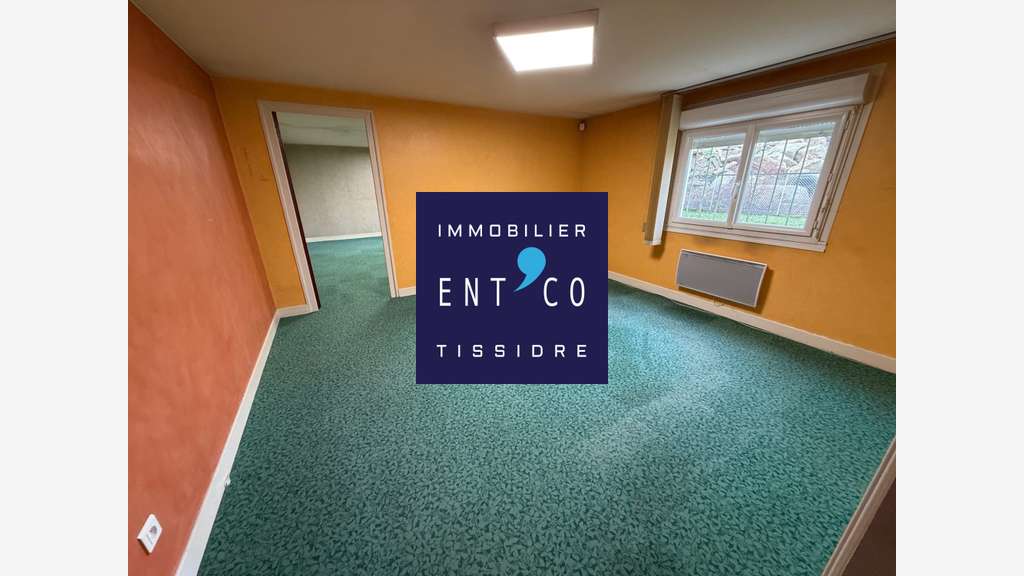 Local Artisanal à Vendre - Idéal pour les Professi