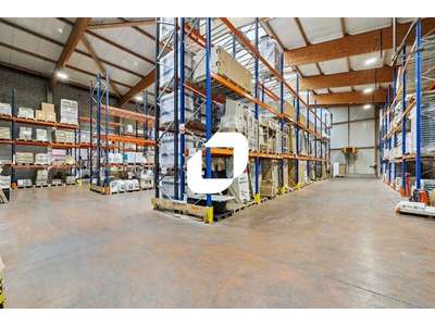 Vente Locaux d'activités - Entrepôts à Pontault-Combault