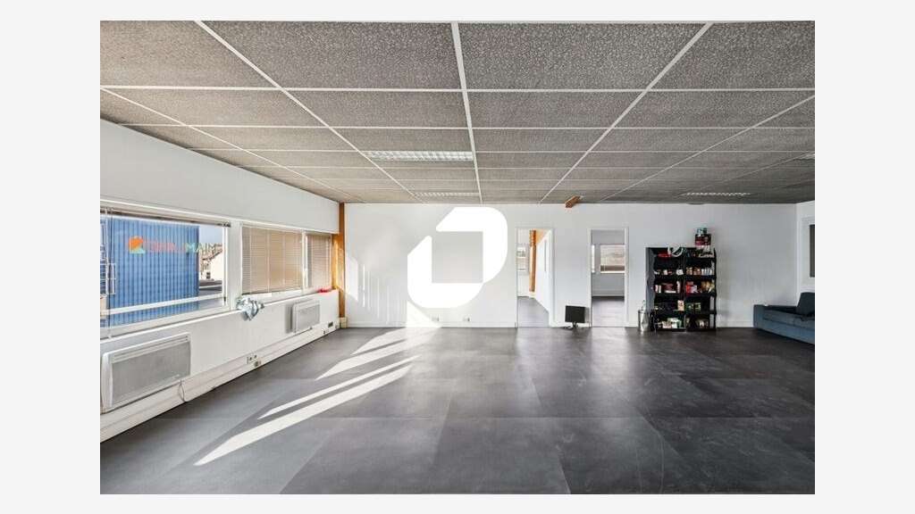 Vente Local d'activité 347m² Pontault combault