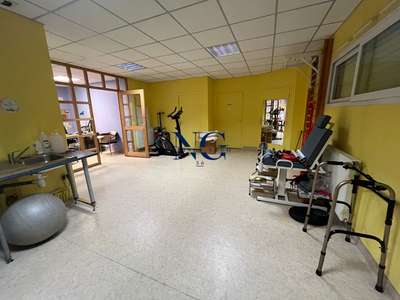 AV local commercial 115m² empl strat Pontivy