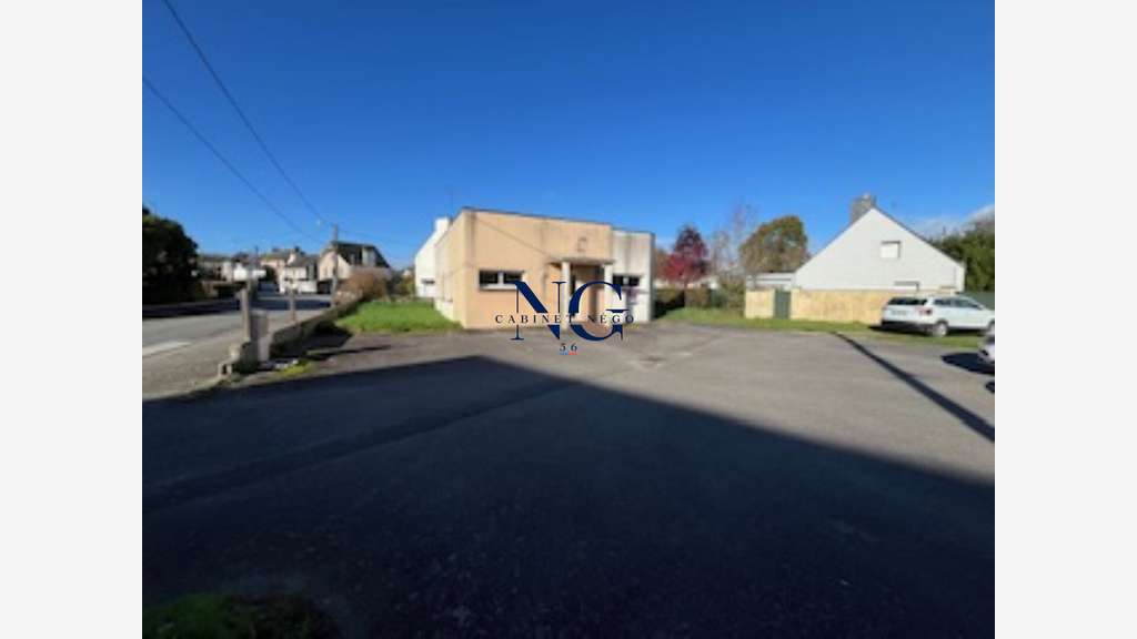 AV local commercial 115m² empl strat Pontivy