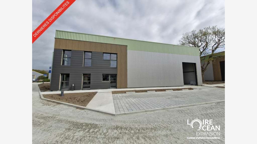 Vente locaux dans Village Les Malouines à Pornic