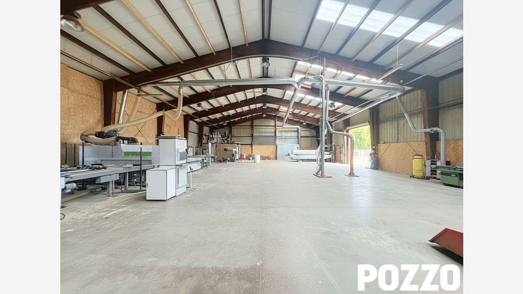 Vente local d'activité et bureaux à Portbail 
