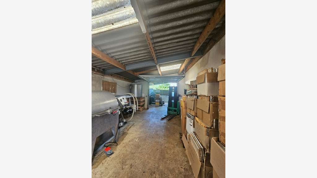Vente local artisan 260m² à Port d'Envaux