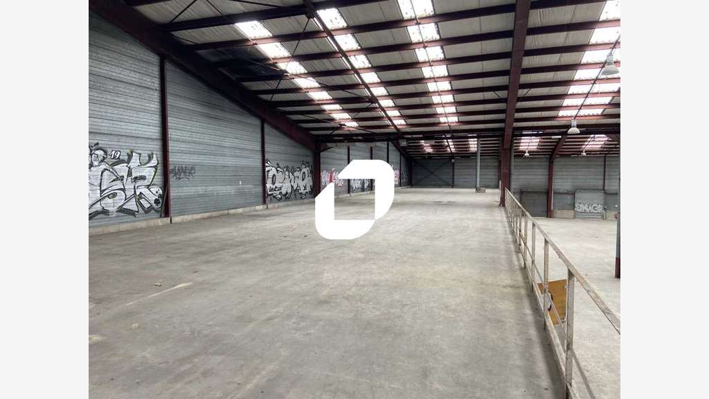 Vente Local d'activité 4900m² Provins
