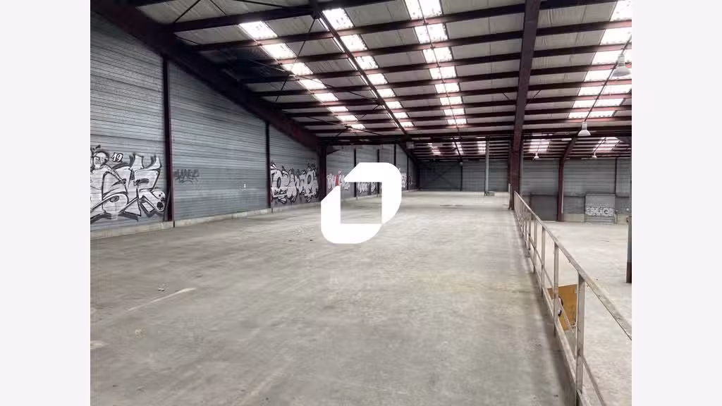 Vente Local d'activité 4900m² Provins