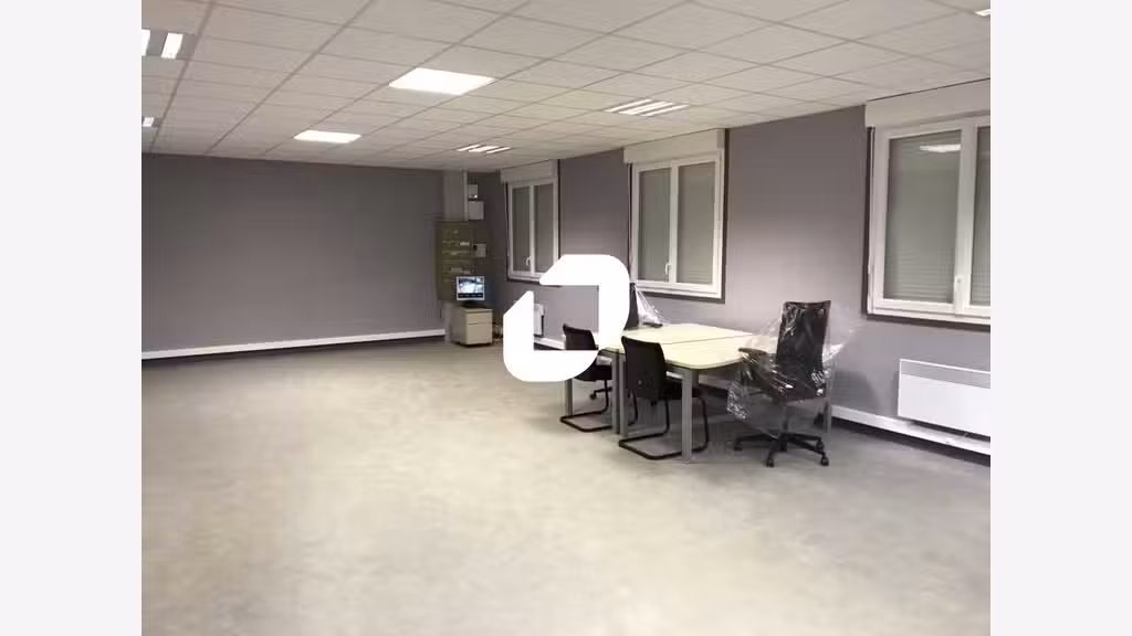 Vente Local d'activité 4900m² Provins