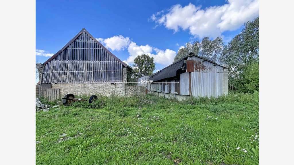 Bâtisse de caractère à vendre à Quaëdypre