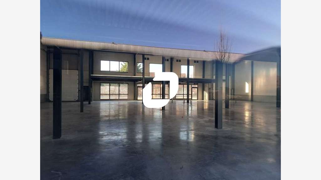 Vente Local d'activité 1174m² Quesnoy sur deule