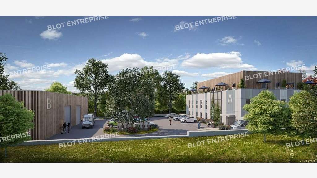 A vendre à louer showroom 501m² à Quimper