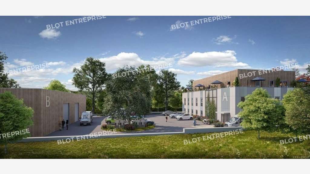 A vendre à louer showroom 464m² à Quimper