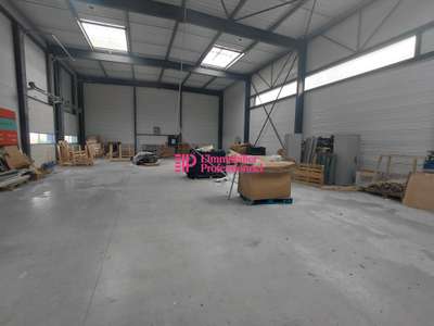 Vente local industriel de 833m² à Quimper