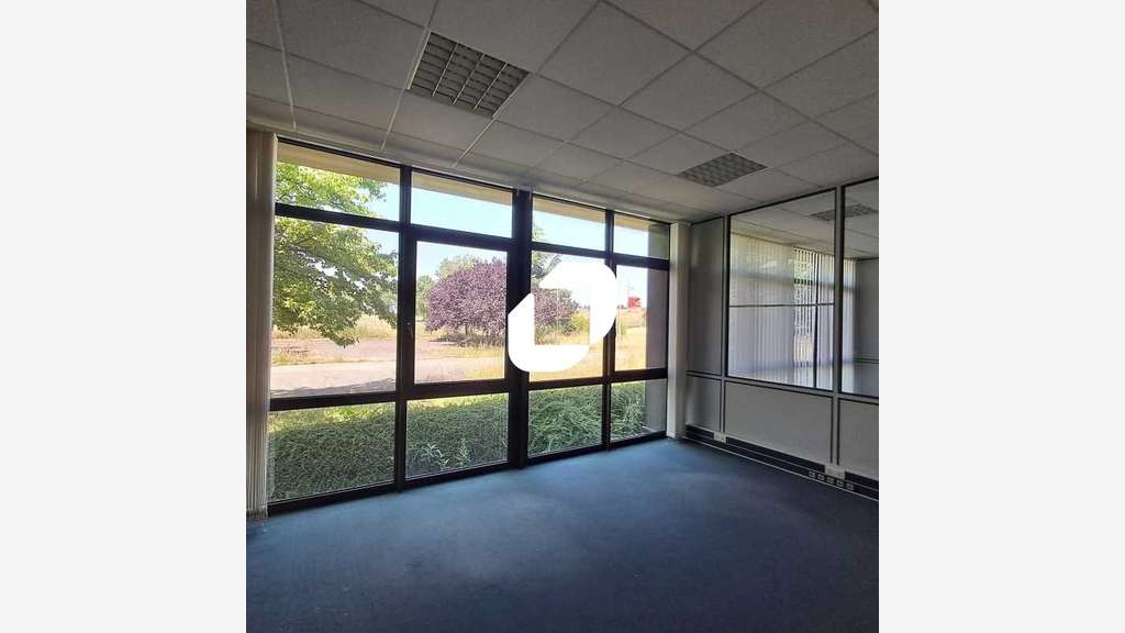 Vente Local d'activité 3630m² Rambouillet