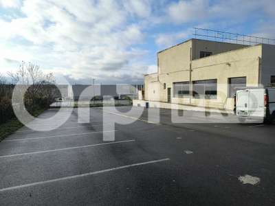 Local 650m² sur 2160m² à vendre à Reims Farman