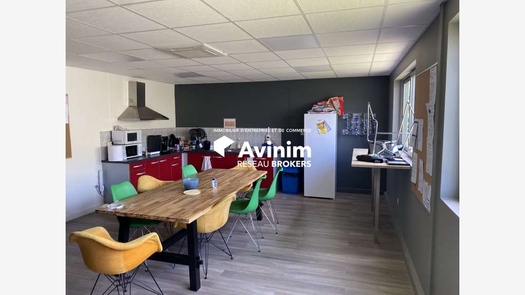 A louer local d'activité 780m² Pays Voironnais