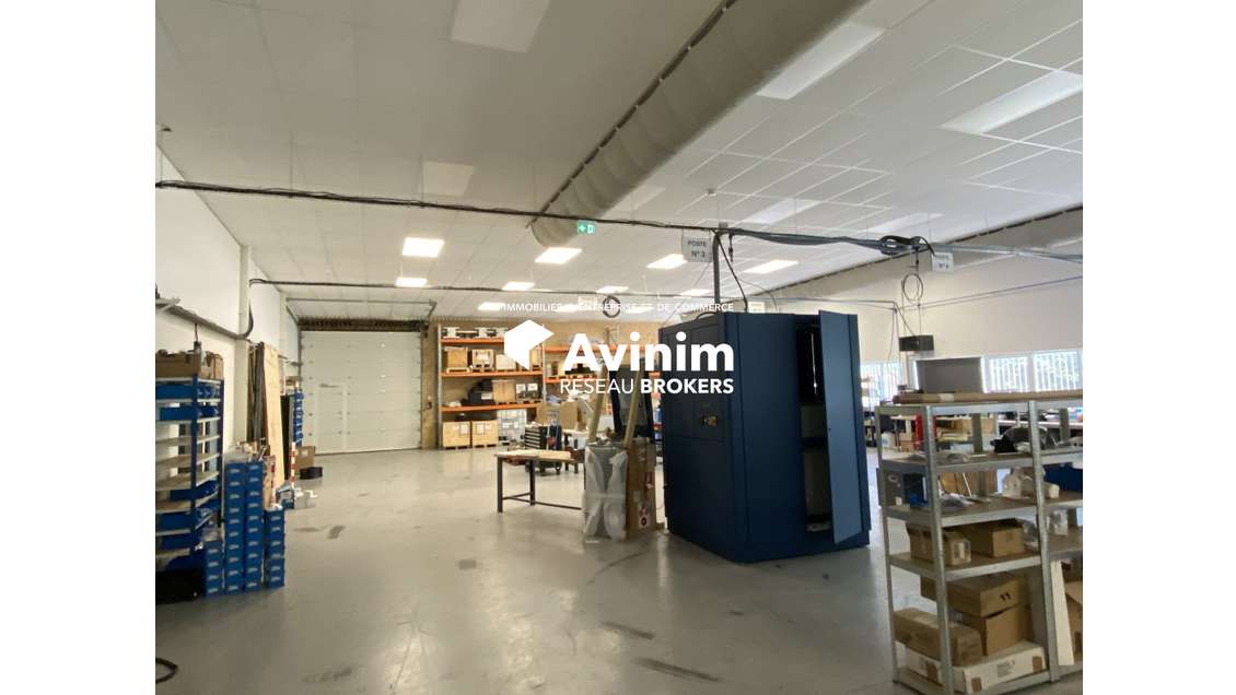 A louer local d'activité 780m² Pays Voironnais